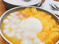 -三花奶奶的甜品(百联嘉定购物中心店)