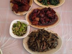 -尹记餐馆(花园店)