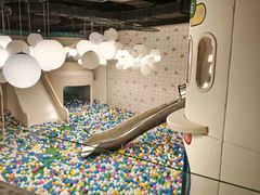 -涨巢·潮玩水疗局