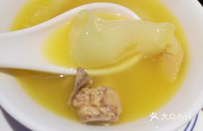 Bird's Nest Chicken Soup