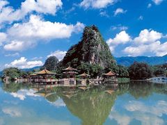 -星湖旅游景区七星岩