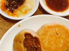-清真吴记门钉肉饼·喜多利