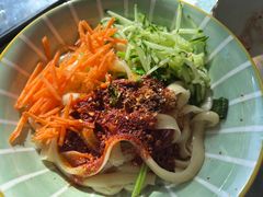 -天天向上素食餐厅(五台山店)
