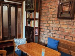 -西关84·History·Art·Cafe