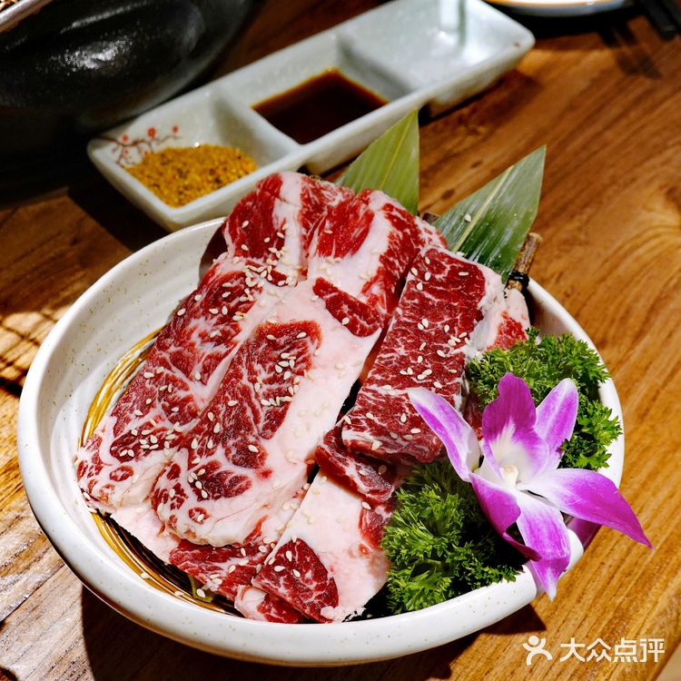 京城中高端烤肉的最优选择，“匠牛道”实力不同凡响[加油]