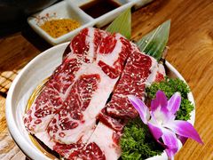 -明洞阿姨·韩式酱蟹烤肉·创意料理(三元桥店)