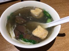 鸭血粉丝汤-有家生煎(三里屯店)