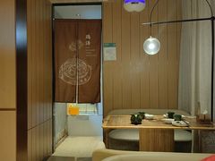 -云海肴云南菜(浦江欢乐颂店)