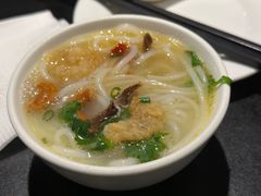 云南野生菌米线-南蛮子(进贤路店)