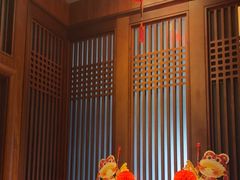 -八府香鸭·啫啫煲(华山路店)