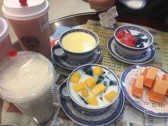 -广信牛奶甜品世家(台东店)