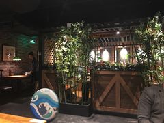 -洞庭土菜小炒馆(易发广场店)