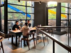 -星巴克(杭州湖滨银泰E区店)