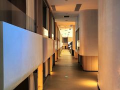 -涨巢·潮玩水疗局