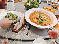 -连鹭海鲜·海肠捞饭·海胆饭(星海店)