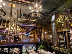 -爱啤精酿·民谣酒馆(滨江店)