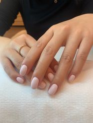 -进巍美甲美睫店