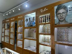 -沪睛眼镜蔡司官方授权店(金桥佳林路店)