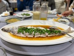 -唔哩赞·崇明私藏菜(建国西路店)