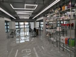 -宫铭烫发染发接发店