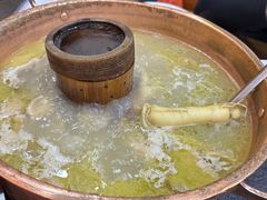 -朴小妹人参鸡汤火锅(长白山万达店)