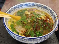 -火烧房子菊花米线(兴盛路店)