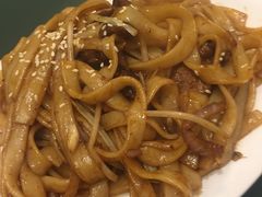 -广东仔港式茶餐厅(银泰店)