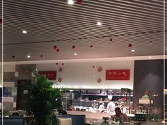 大堂-筠咖啡西餐厅(上海国展宝龙丽筠酒店)