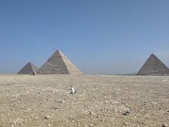 -吉萨金字塔群