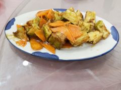 -文记小四川水煮鱼(虹桥路店)