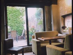 -新沙洞咖啡(泉乐坊店)