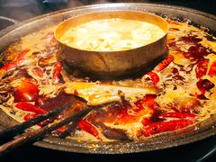 -渝涯重庆豆花老火锅(中赢国际店)