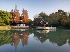 -汇龙潭