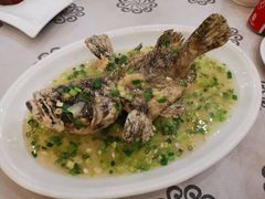 特色葱油飞鱼-岭南海晏楼(东晓南店)
