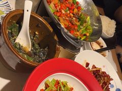 -湘鼎盛·大厨鲜炒湖南味(高新银泰店)
