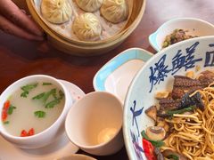 -李犟大爆鳝面·手工蟹黄包(湖滨西湖店)