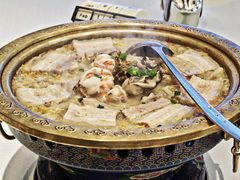 -品海楼·大连海胆锅贴馆(东港店)