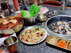 -红泥小火炉·东北泥炉烤肉(天一旗舰店)