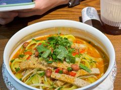 -盾亚新疆餐厅(松江万达广场店)