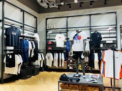 -NIKE品牌体验店(苏州中心店)