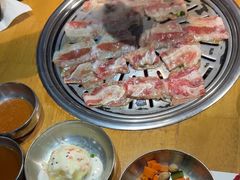 -老炉家木炭烤肉(长江国际店)