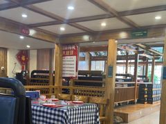 -雪熊哈尔滨烧烤·精酿啤酒·砂锅(中央胜境店)