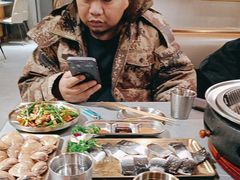 -围炉肉舍丹东海鲜烤肉·烤活鳗(步行街店)