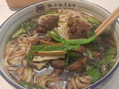 -镇南锅盖面馆(解放路店)