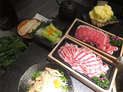 -湊湊火锅·茶憩(打浦桥日月光店)