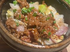 招牌石锅牛肉-吴氏老妈·23年家常菜(古城店)