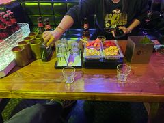 -喜鹊音乐酒馆(西街店)