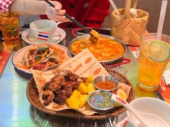 -小小集渔·泰式大排档(太古里香槟店)
