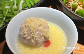 Soup-filled Pork Balls