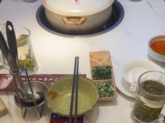 -清真老东乡开锅羊肉(甘南路店)